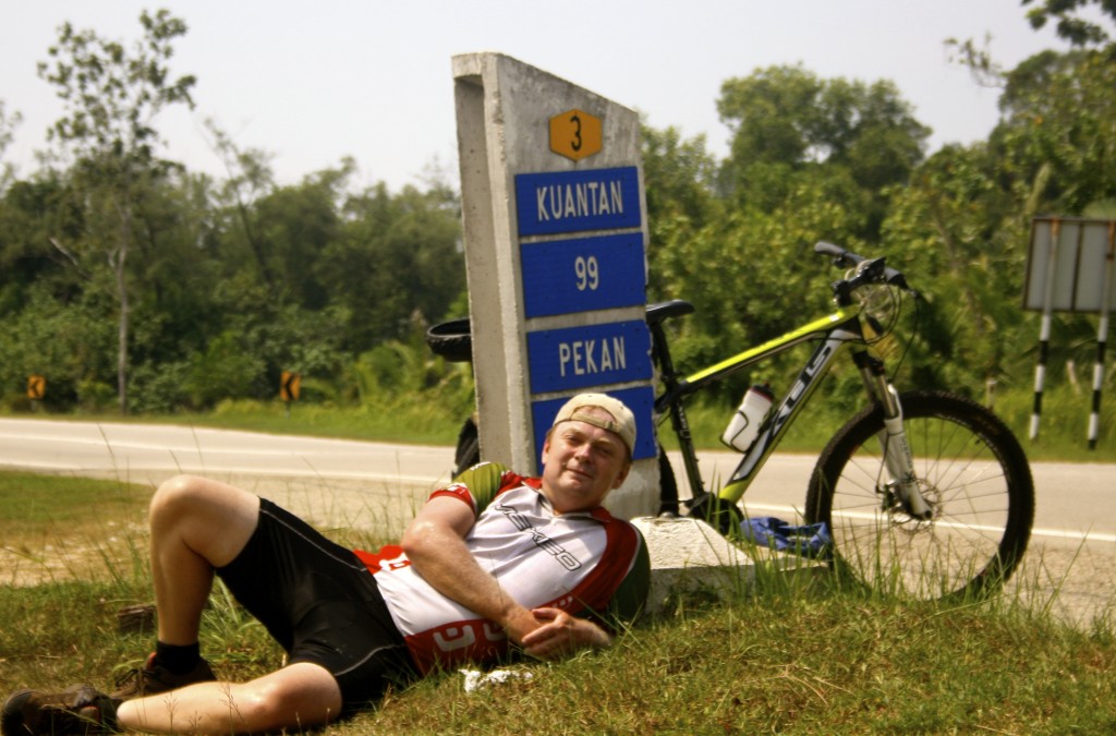Cycling Malaysia and taking a break.