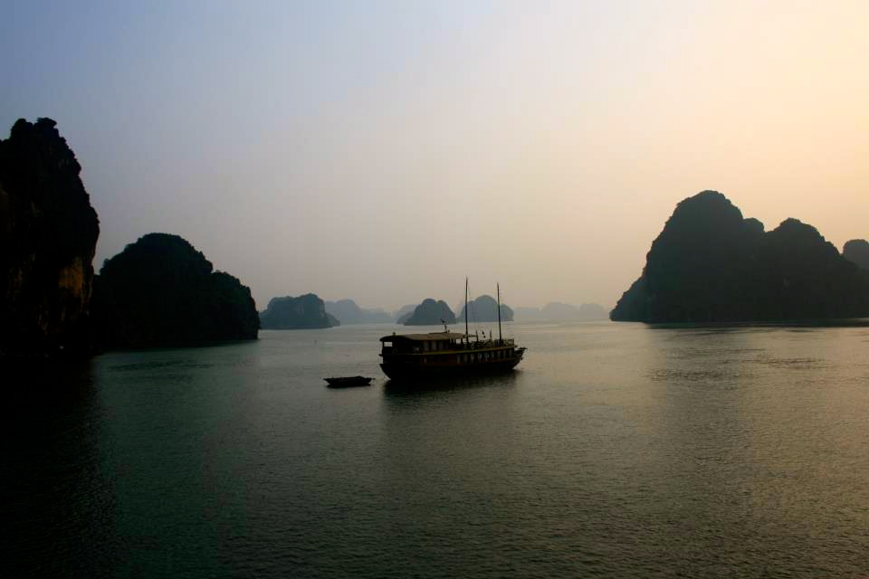 Overnight cruises are the best on Halong Bay.