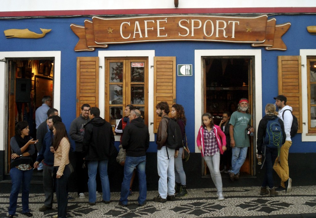 Peters Bar/Cafe Sport in Horta.