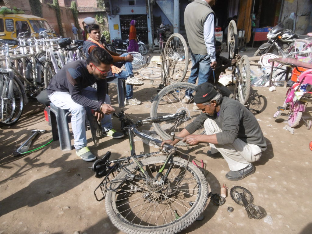 Getting my bike fixed in Fatehpur