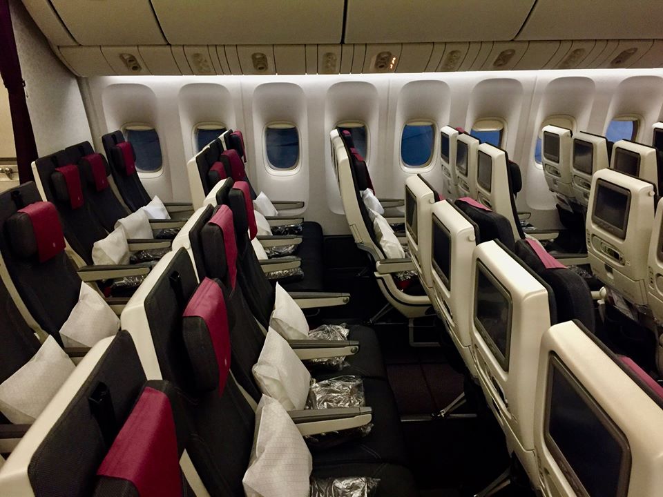 Seats Qatar Airways.
