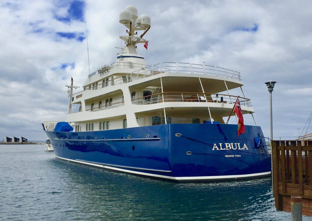 Albula yacht